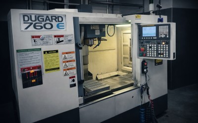 Frezarka CNC – Dugard 760E